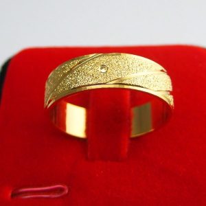 成發珠寶銀樓 純金9999 黃金戒指 男士女款 時尚 戒子 情侶 對戒 結婚 首飾 黃金9999 純黃金9999 免運